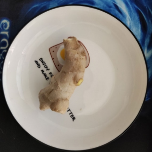 姜常被用于男性保健 對(duì)腎虛陽(yáng)痿也有治療作用